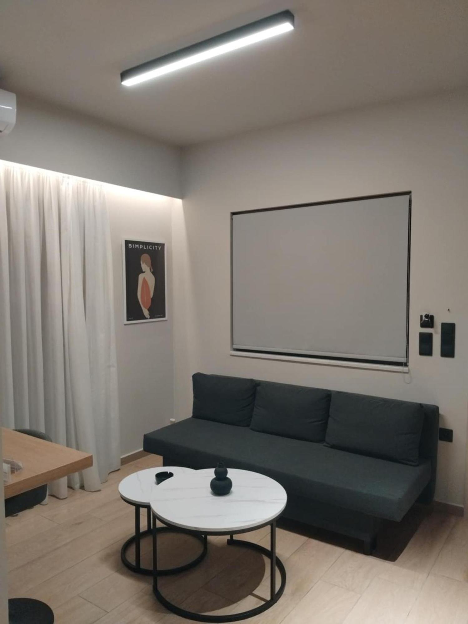 Simple, Calm And Luxurious Apartment Kalamata Bagian luar foto