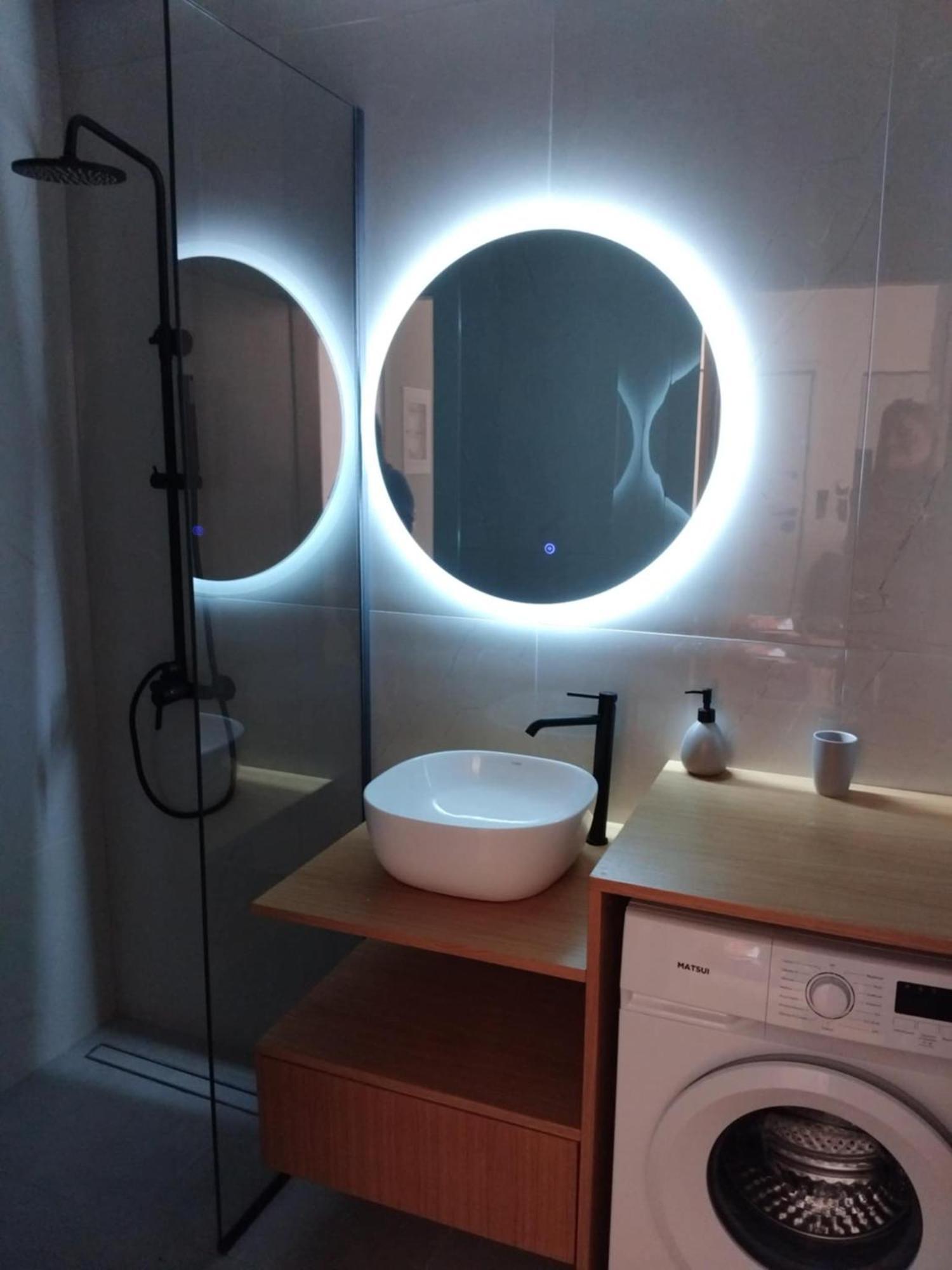 Simple, Calm And Luxurious Apartment Kalamata Bagian luar foto